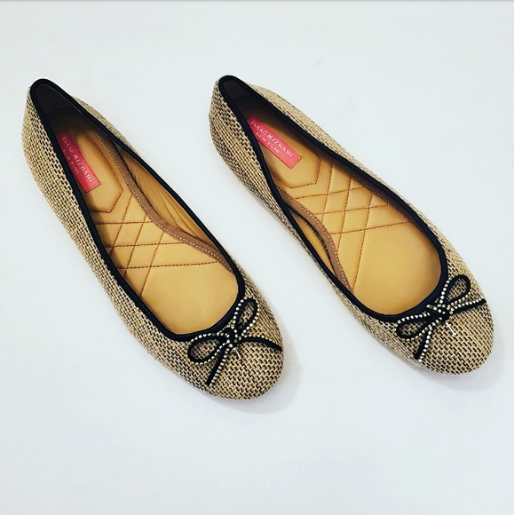 isaac mizrahi ballet flats